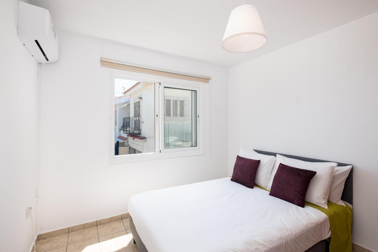 Oceanview Apartment Larnaca Exterior photo